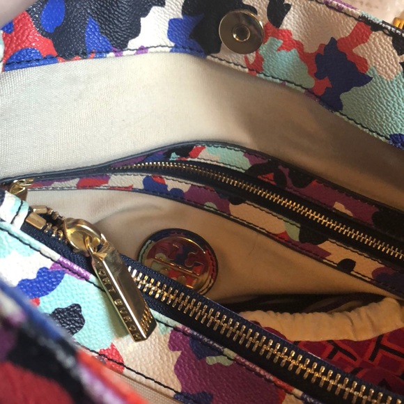 RARE TORY BURCH FLORAL PRINT LEATHER HANDBAG!! - Picture 7 of 8